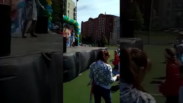 "Пусть всегда будет Солнце!" Екатерина Баринова смотреть онлайн