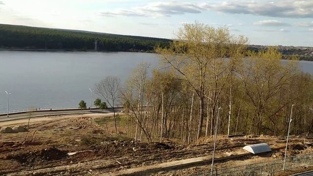 Прогулка по территории музея космонавтики им. К. Э. Циолковского 01.05.21г. смотреть онлайн