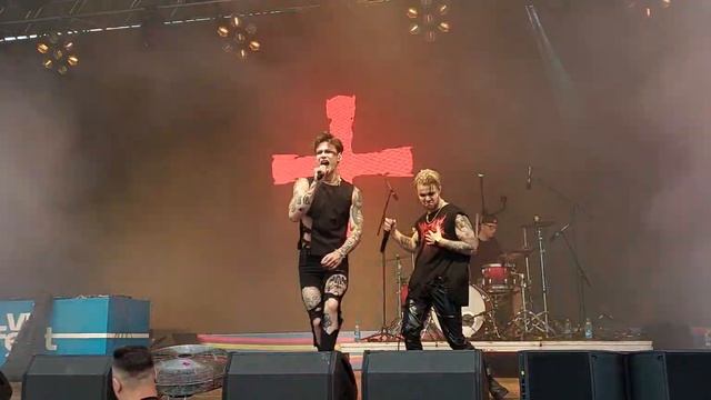 Xolidayboy - let's play (Vk fest 2022) Спб смотреть онлайн