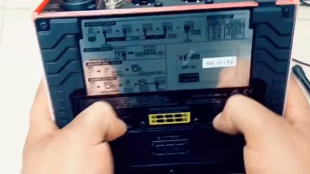 Boss VE-20 unboxing procesador de voz смотреть онлайн