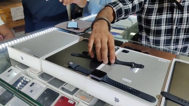 Cheapest iPad Market Chandigarh | Second Hand iPad Market Chandigarh | iPad Airpods Apple Watches смотреть онлайн