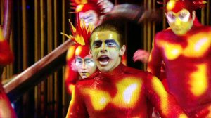 Цирк дю солей 2002 - Акробаты на качелях