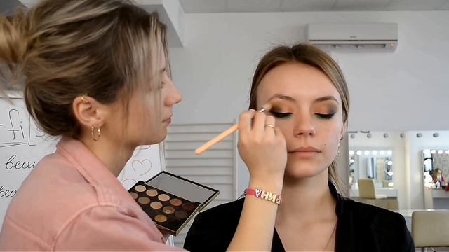 Jason Derulo, LAY, NCT 127 - Let's Shut Up & Dance/ Макияж для фотосессии смотреть онлайн