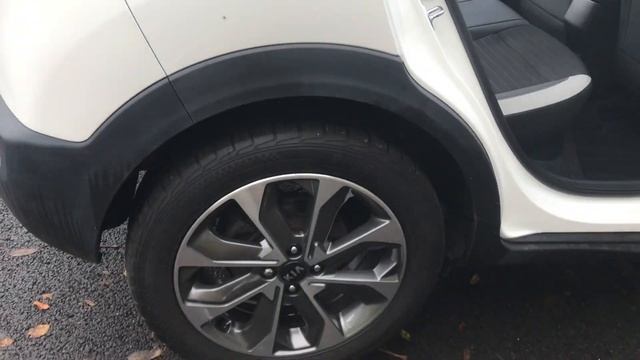 2019 Kia Stonic 1.0 3 ISG 5d смотреть онлайн