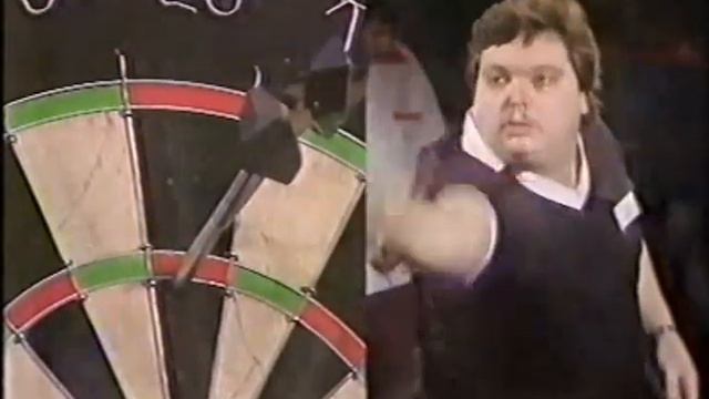 Tony Ridler vs Finn Jensen 1983 World Darts Championship Round 1 смотреть онлайн