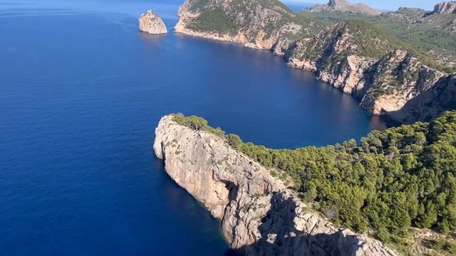 Красота ? Мыс ФОРМЕНТОР ⛰? МАЙОРКА vlog #жизнь #путешествия #travel смотреть онлайн