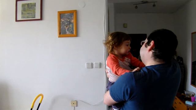 Папа и Мири танцуют под Турецкий марш смотреть онлайн