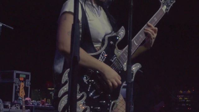Kelsy Karter & The Heroines SHURE Rig Rundown смотреть онлайн