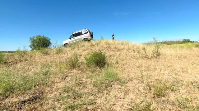 УАЗ Патриот оффроуд в степи и песках