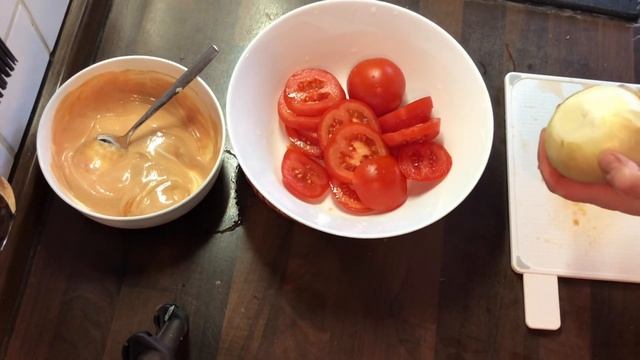 КОТЛЕТЫ в духовке под Помидорно-Сырной корочкой ? смотреть онлайн