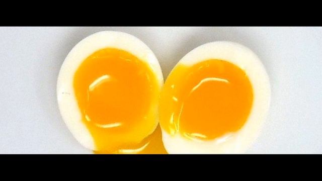 Сколько варить яйца всмятку, вкрутую, в мешочек пошаговая инструкция