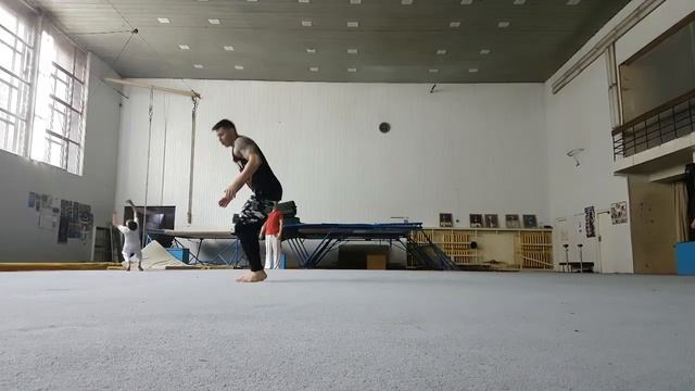 Воскресные прыжки Sunday jump смотреть онлайн