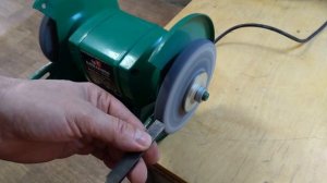 Как заточить стамеску под правильным углом? Заточка стамески на точиле. Выдерживаем Угол заточки.