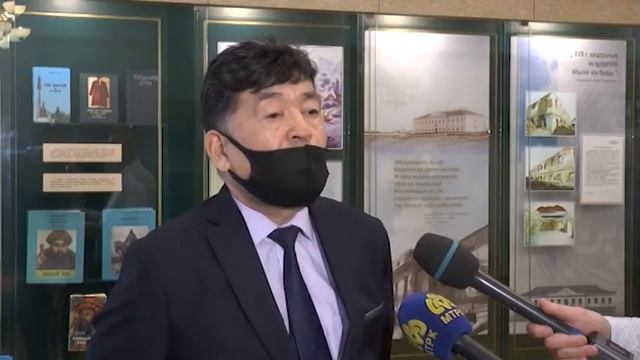 Книжный альбом Героя СССР Малика Габдуллина презентовали в Резиденции Абылай хана смотреть онлайн
