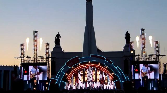 "СерьГа" - "Страна чудес". ВДНХ смотреть онлайн