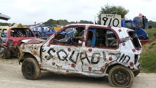 Banger Racing Smallfield Raceway Micro Bangers + Rookie Bangers 18/09/2016 смотреть онлайн