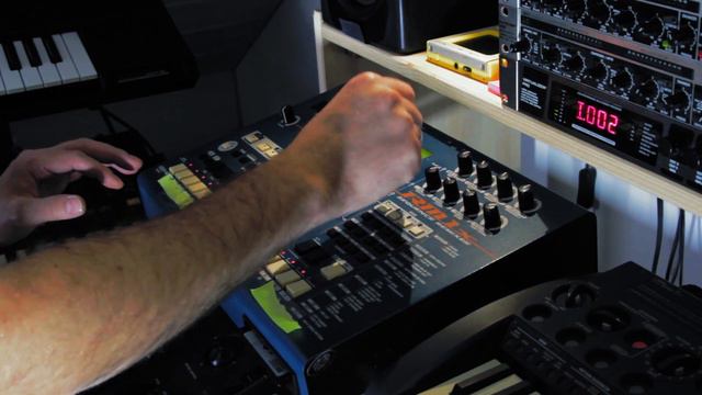 Yamaha Rm1x breakfast jam easy listening смотреть онлайн