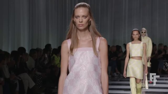 Versace | Spring Summer 2024 | Full Show смотреть онлайн