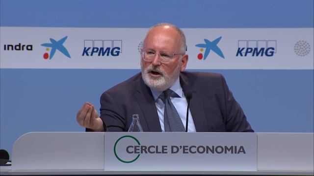 Sessió de cloenda amb Frans Timmermans (02/06/2018) смотреть онлайн
