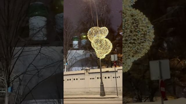 Церковь Новомучеников и Сретенская Церковь, Улица Большая Лубянка, г. Москва, 02.02.2024 смотреть онлайн