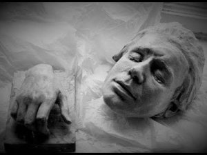 Монгол Шуудан ( Москва ) Стихи Есенина