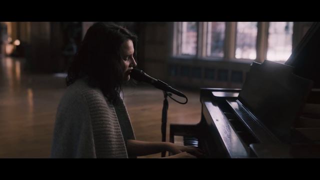 House On A Hill (LIVE) - Amanda Lindsey Cook | House On A Hill смотреть онлайн