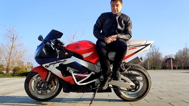 Женщины одинаковы смотреть онлайн