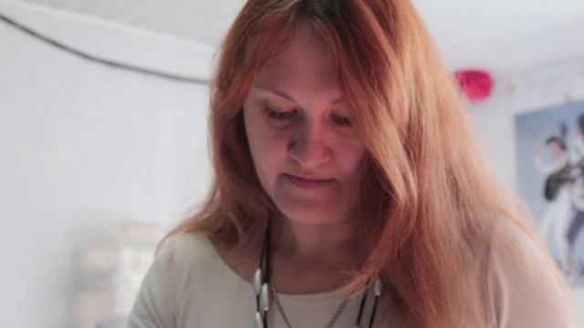 О трудовых буднях художника-модельера. смотреть онлайн