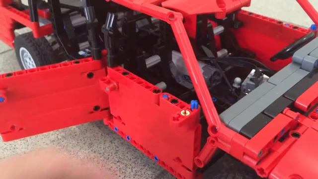 Lego Škoda Octavia смотреть онлайн