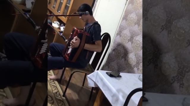 Веселая и зажигательная лезгинка. Музыка под которую танцуют все. смотреть онлайн