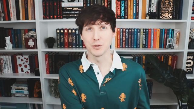 ROASTING BOOKS BY THEIR OPENING LINES! смотреть онлайн