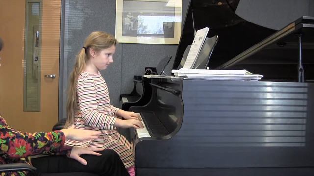p. 9 "Fancy Fingers" - Succeeding at the Piano® - Grade 1 - Lesson and Technique Book смотреть онлайн