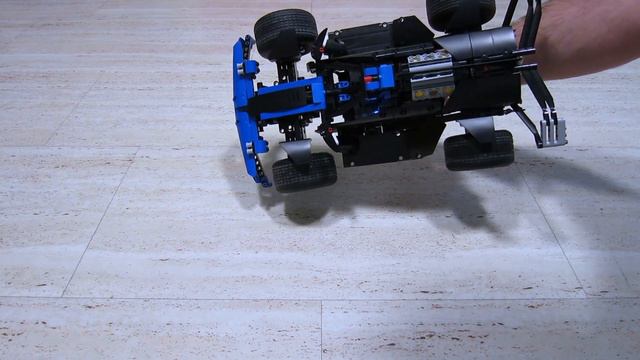 Speed Racer (42141 McLaren Formula 1 c-model) смотреть онлайн