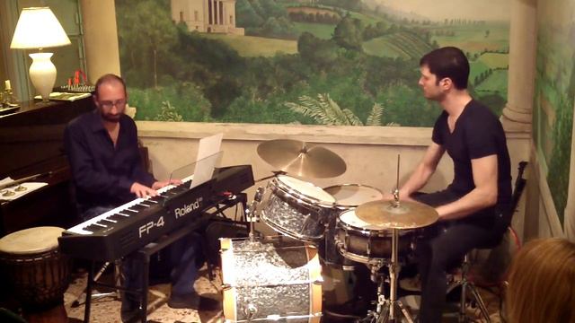 Jazz piano and drums music: Rain Dance (432 Hz) - H2O смотреть онлайн