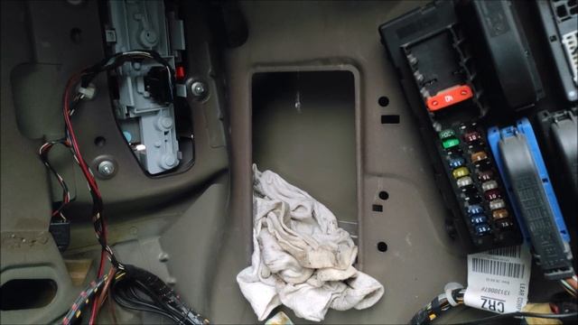 Opel Vectra C вода в багажнике часть 2 решение проблемы смотреть онлайн