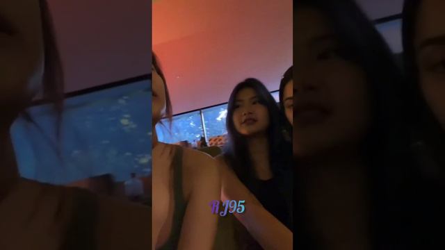 Livy Renata LIVE Instagram w/ cilla & Anya (140923) смотреть онлайн
