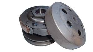 СНИМАЕМ ЗАДНИЙ ВАРИАТОР НА СКУТЕРЕ..СОВЕТЫ НОВИЧКАМ..