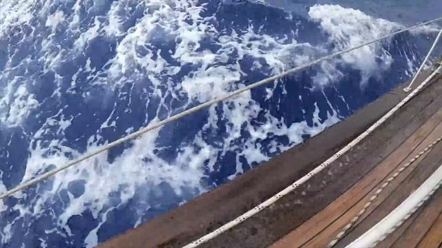 Final Days At Sea Crossing The Atlantic Ocean To Bermuda | WAVE 32 смотреть онлайн