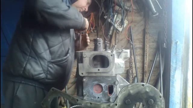 BD 154 rebuild part 7, Oil pump and head смотреть онлайн