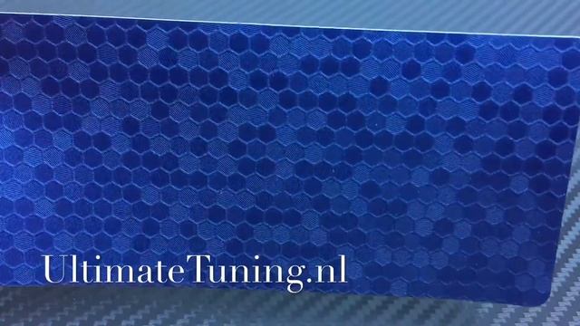 Oracal 975 192 Deep Blue Metallic Honeycomb Structure Wrap Vinyl UltimateTuning.nl смотреть онлайн