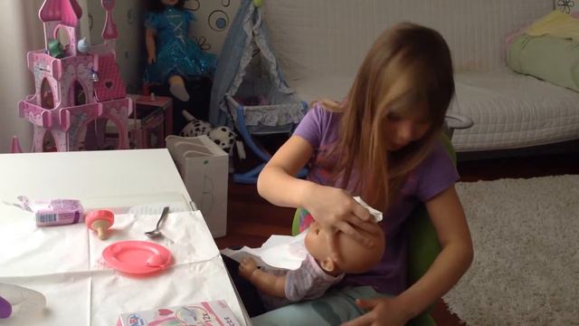 Baby born смотреть онлайн