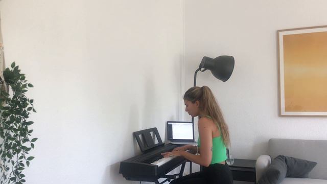 Pretending that you're dead - Sam Fender (cover) смотреть онлайн
