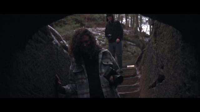 This Lens Is FANTASTIC - Sony ZV-E10 Cinematic Anamorphic Footage // Ft. Sirui 35mm F1.8 Anamorphic