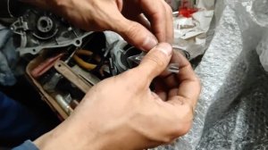 Не заводится, тяжелый пуск. не держит холостые. Восстановление скутера Honda Dio AF-27. Часть 1