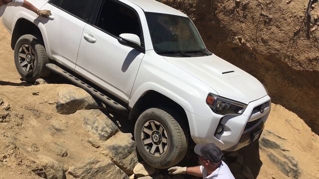 Testing RSG sliders on 4Runner смотреть онлайн