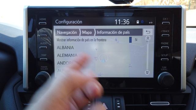 Toyota RAV4 2019 - Como configurar el navegador y Spotify смотреть онлайн