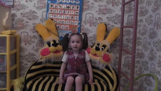 Мой папа красивый... смотреть онлайн