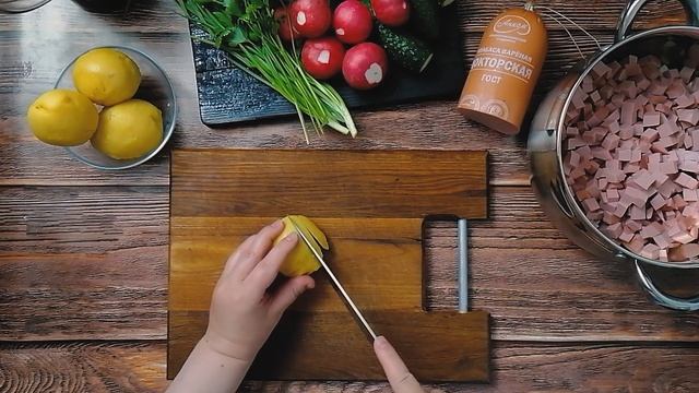 ОКРОШКА на КВАСЕ I Классический рецепт ОКРОШКИ с колбасой. смотреть онлайн