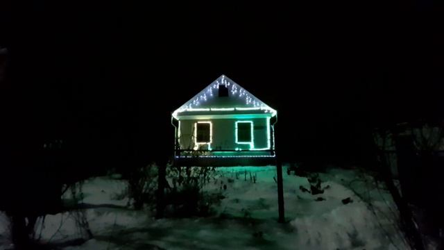 Новогодняя контурная подсветка дома. смотреть онлайн