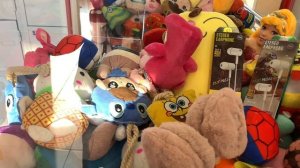 НЕРЕАЛЬНАЯ УДАЧА!!! КРУТЕЙШАЯ ИГРУШКА ЗА 10 рублей из АВТОМАТА ХВАТАЙКА!!!